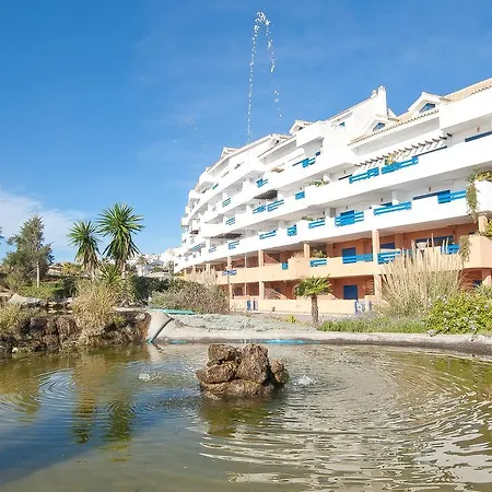 Duquesa Suites 335