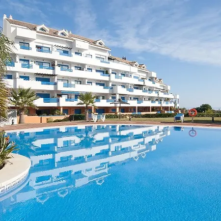 Duquesa Suites 335